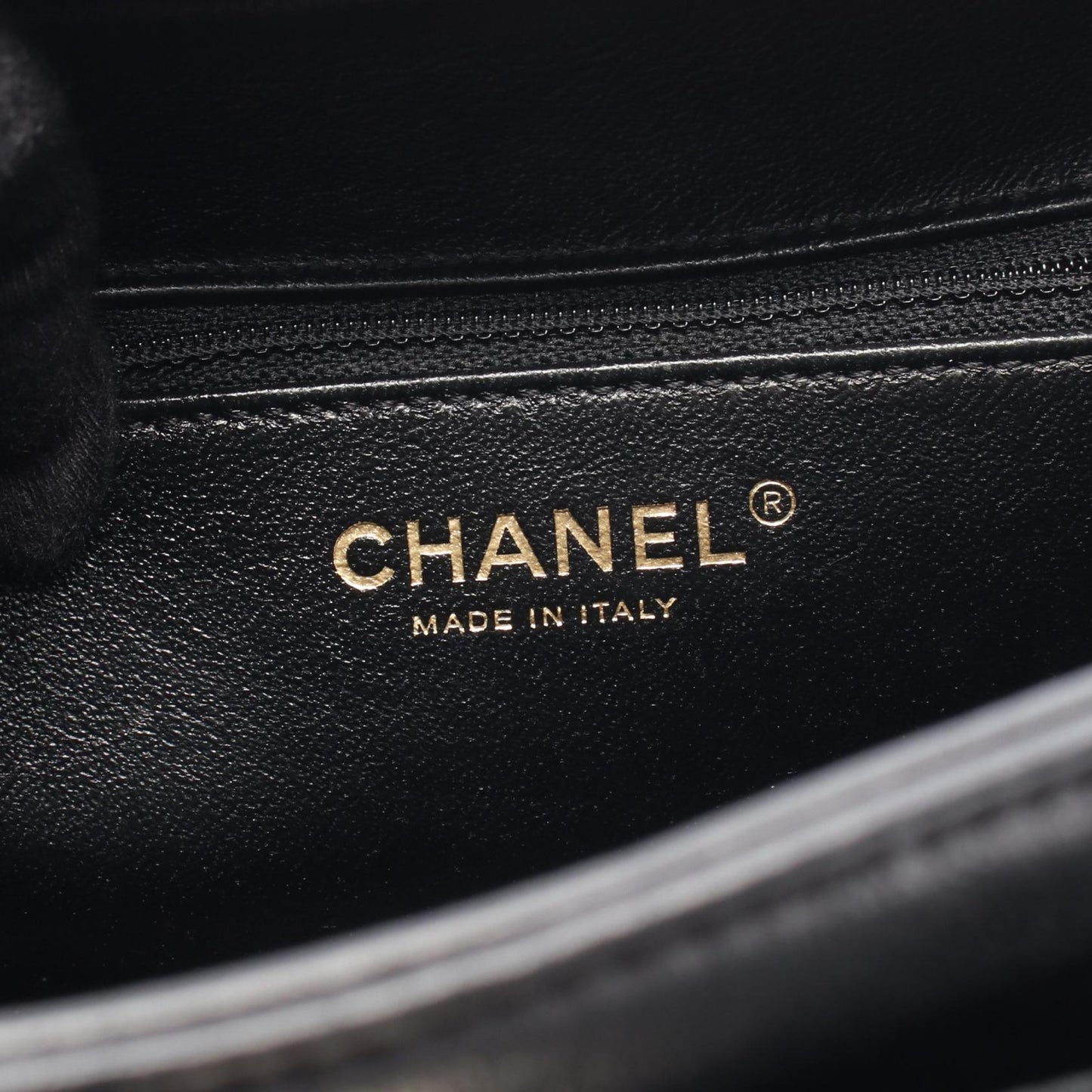 Chanel CC Filigree Caviar Skin 2way Shoulder Bag