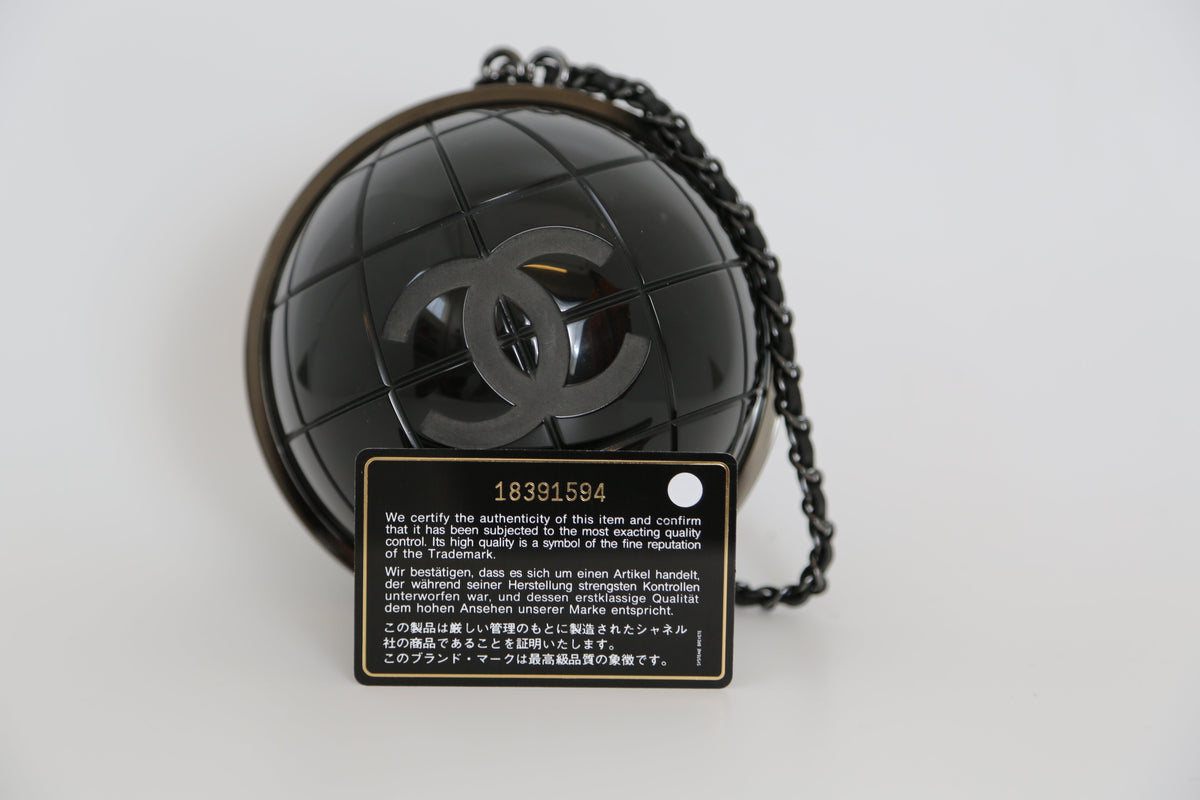 Black Globe Minaudière Clutch