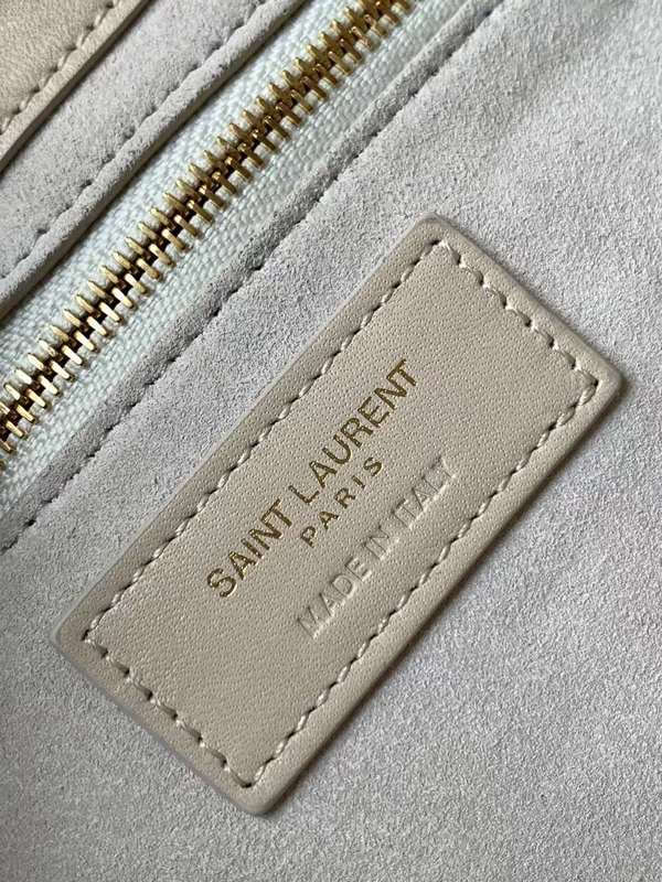 Yves Saint Laurent - Bags - The Wells Bags 487