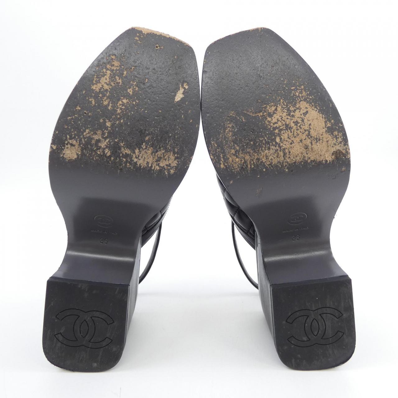 Chanel G45009B13063 Lambskin Patent Calfskin Sandals