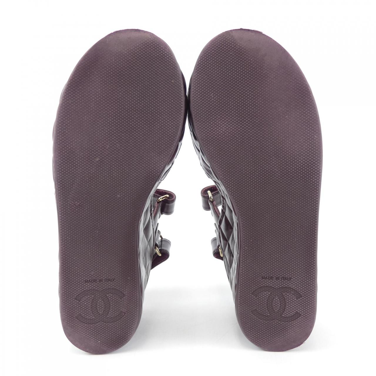 Chanel G37454X56169 Shiny Calfskin Sandals