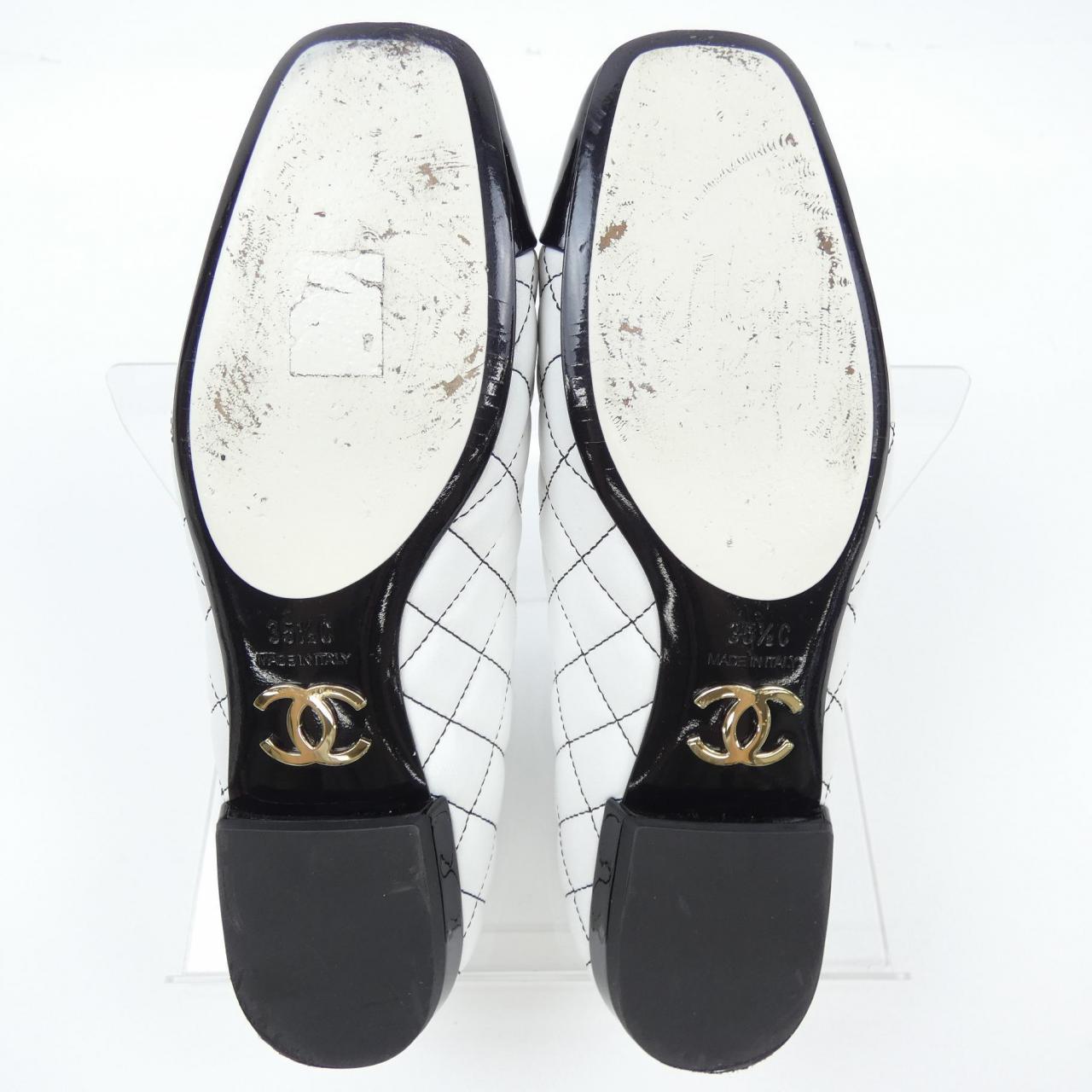 Chanel G39376Y56115 Lambskin Patent Calfskin Flat Shoes