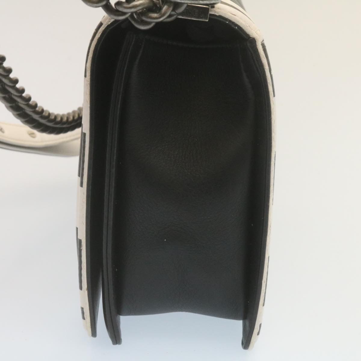 CHANEL Matelasse Boy Chain Shoulder Bag Lamb Skin Black CC Auth 29190A