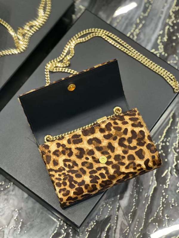 Yves Saint Laurent - Bags - The Wells Bags 523