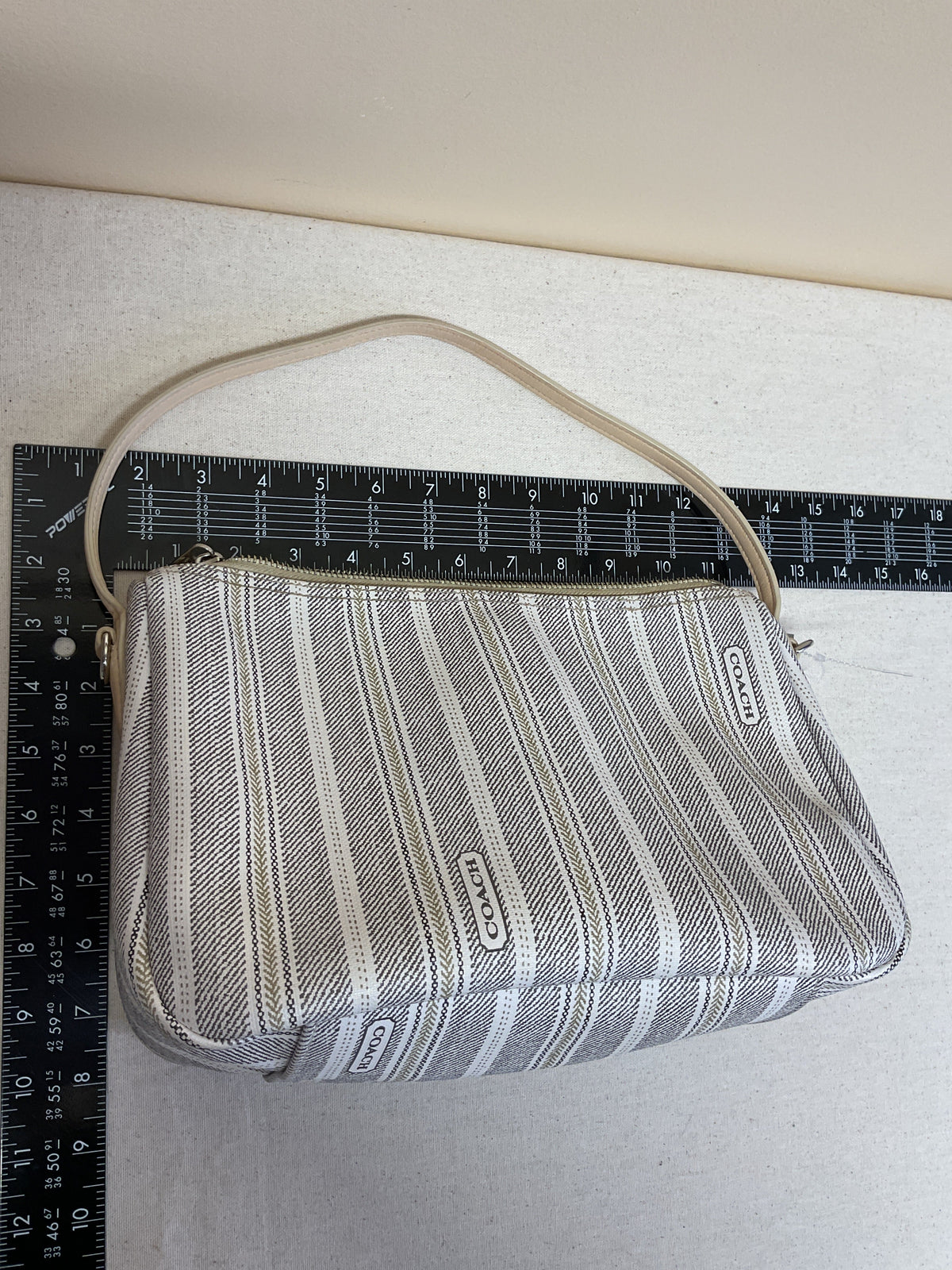 Handbag Designer By Coach In Grey & White, Size:Small