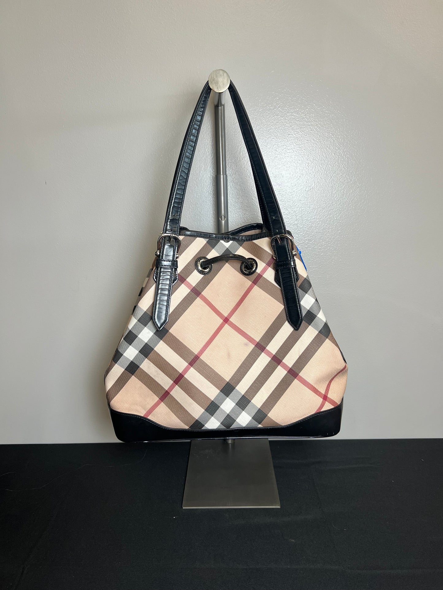 Handbag Luxury Designer By Burberry Size: Medium