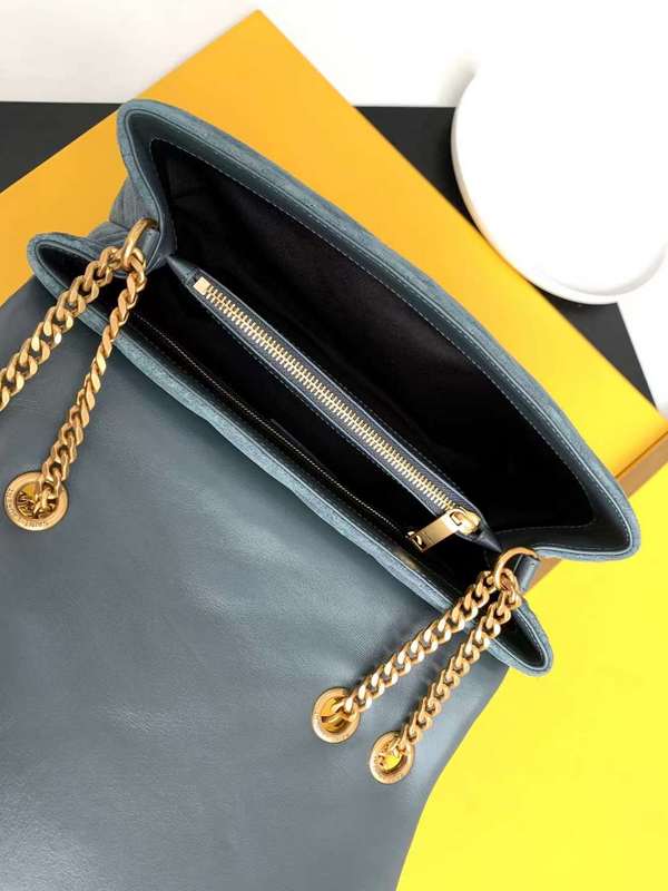 Yves Saint Laurent - Bags - The Wells Bags 306