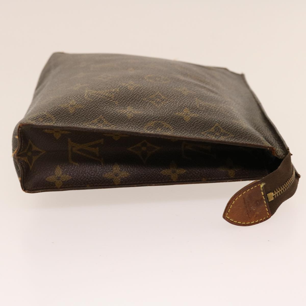 LOUIS VUITTON Monogram Poche Toilette 26 Pouch M47542 LV Auth 38865