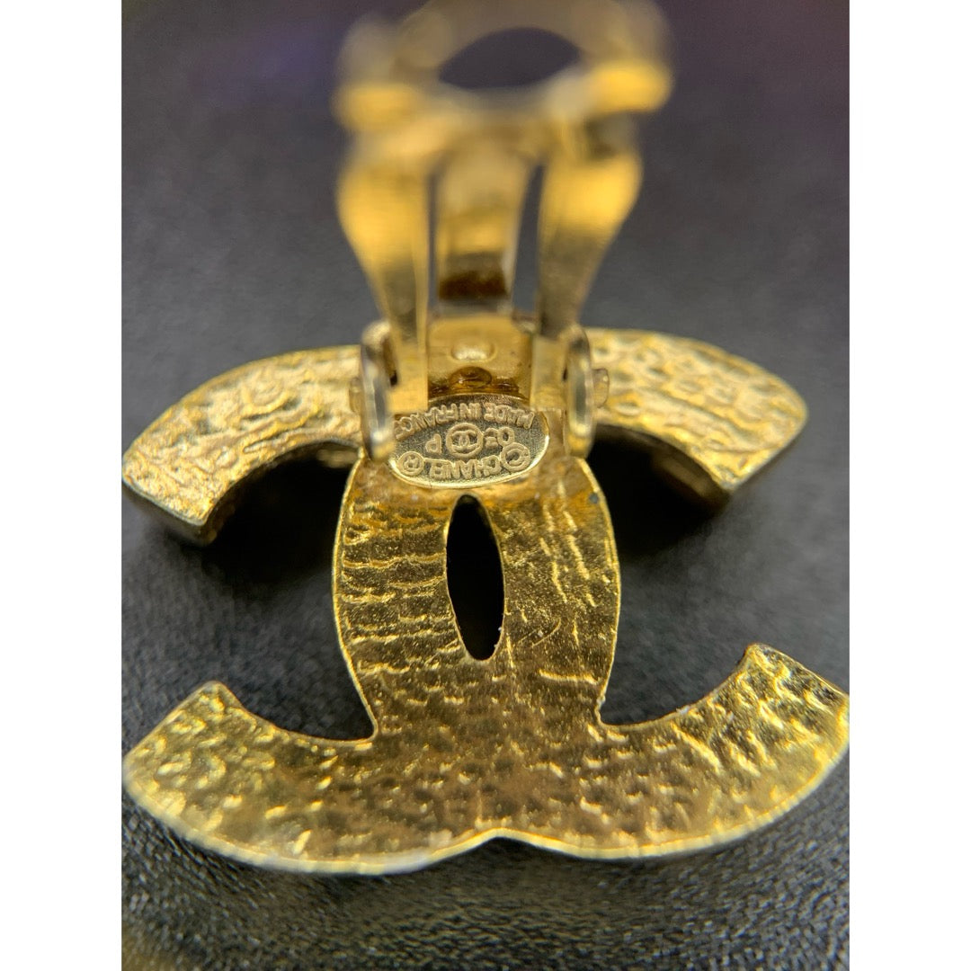 Very Good ( Rank A)| CHANEL Coco Mark Rivet Earrings Made in 2003Year|V25071008