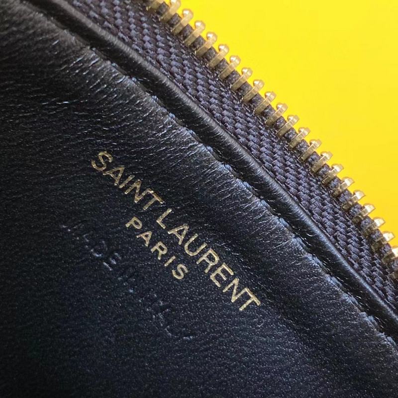 Yves Saint Laurent - Bags - The Wells Bags 573