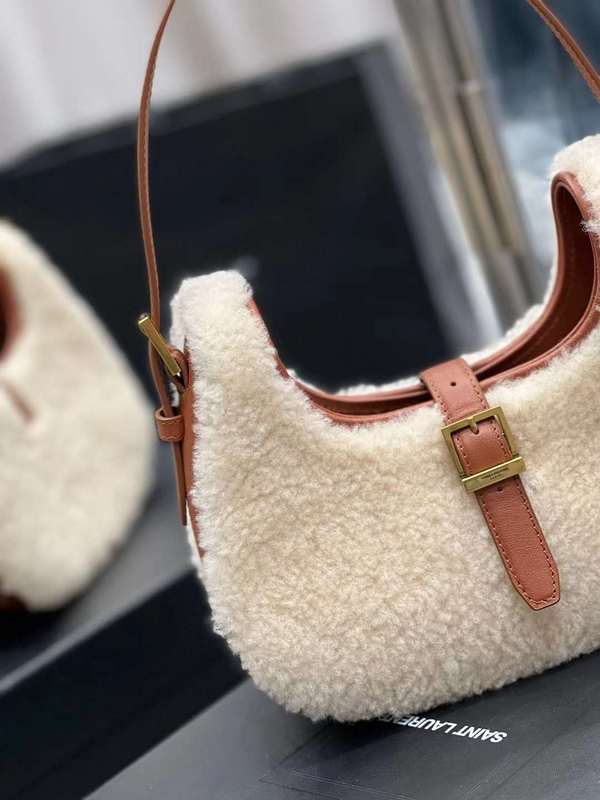 Yves Saint Laurent - Bags - The Wells Bags 535