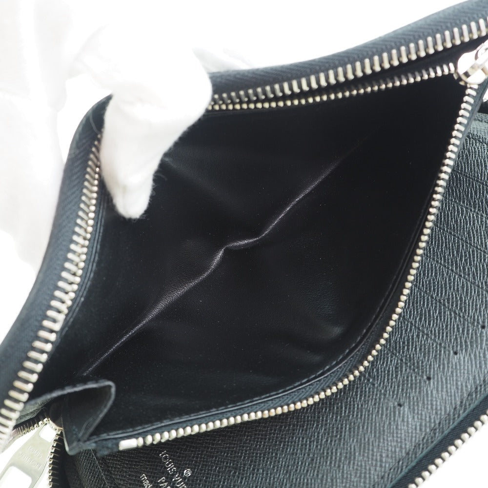 LOUIS VUITTON Portefeuille zippy Wallet