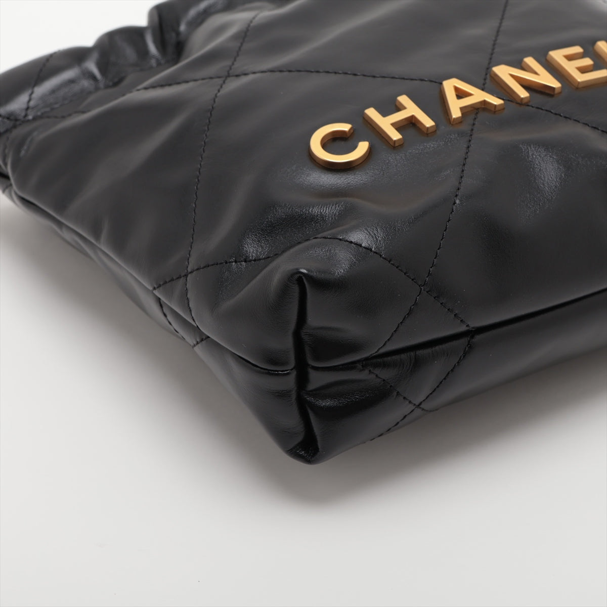 Chanel 22 Mini Leather Chain Shoulder Bag Black G AS3980