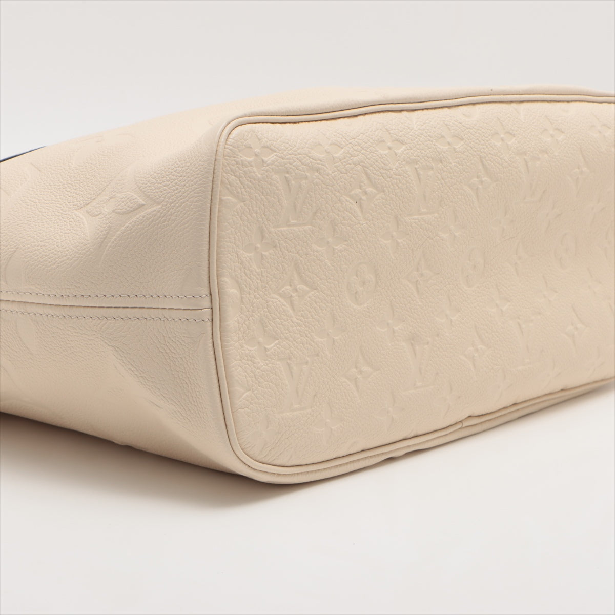Louis Vuitton Monogram Empreinte Neverfull MM