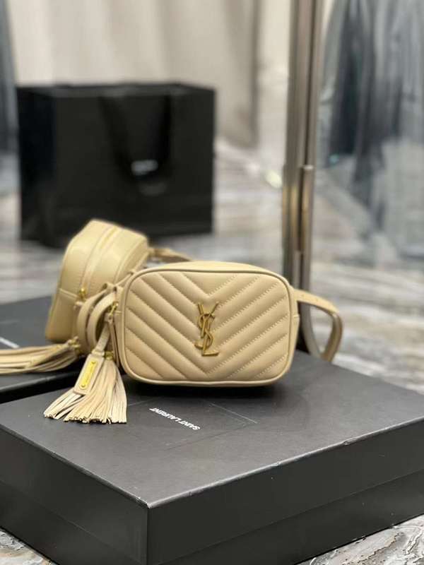 Yves Saint Laurent - Bags - The Wells Bags 207