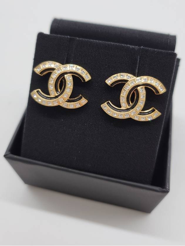 CC Logo Crystal Earrings Black Gold Chanel