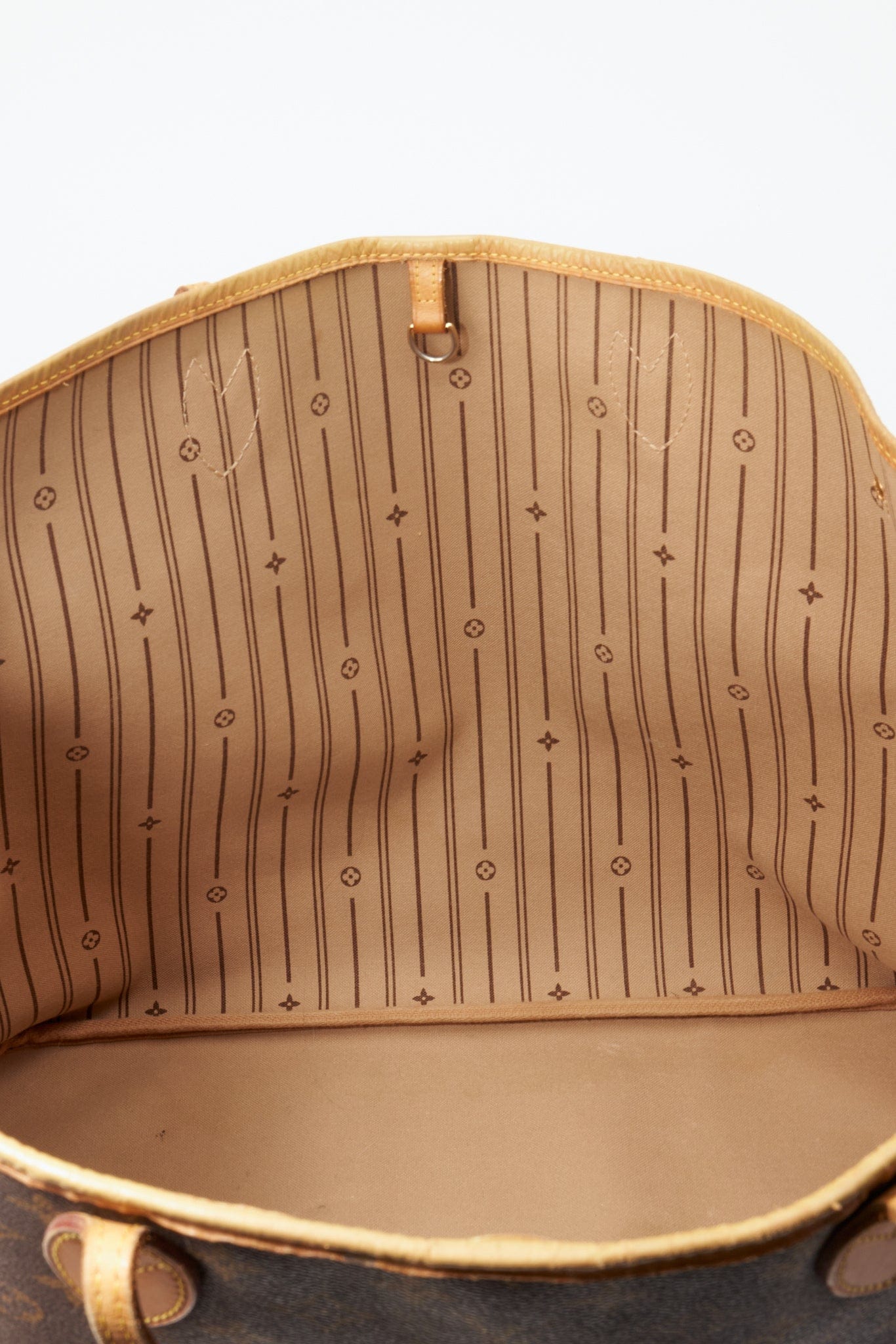 Louis Vuitton Neverfull GM Tote Bag in Brown Monogram Canvas