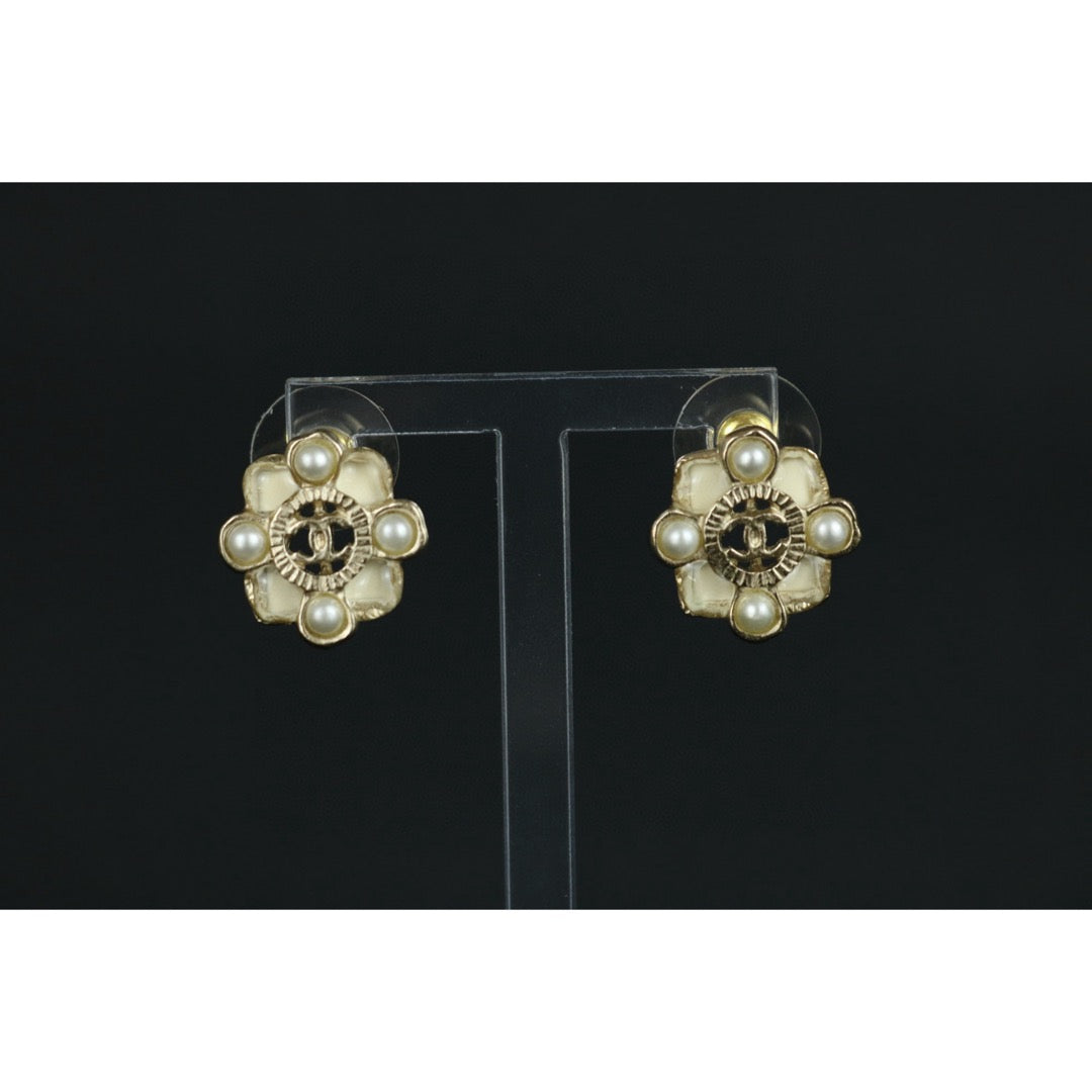 Excellent(Rank SA)| CHANEL Coco Mark Pearl Earrings|X25040602