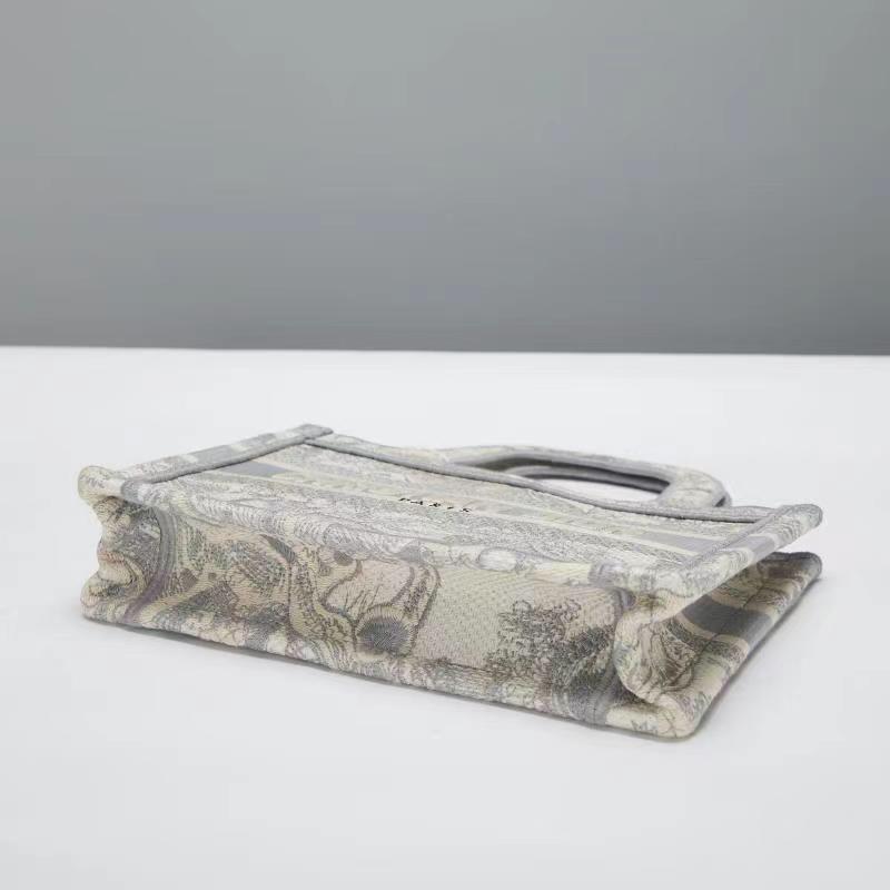Luxury Handbags Christian Dior 269