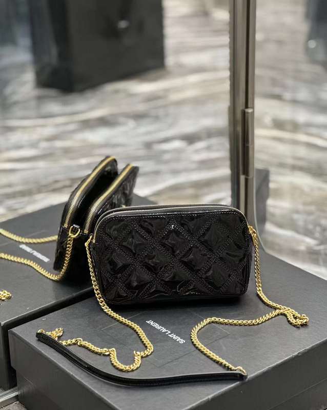 Yves Saint Laurent - Bags - The Wells Bags 567