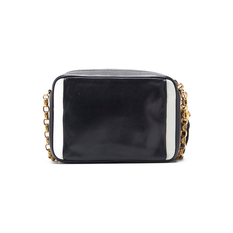 Chanel Coco Vision Chain Shoulder Fringes Bicycle Color White Black Shoulder Bag Mini Shoulder Bag Bag Hybrid 【 Ship】 Himalan Bookstore Online