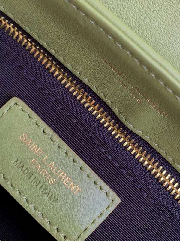 Yves Saint Laurent - Bags - The Wells Bags 326