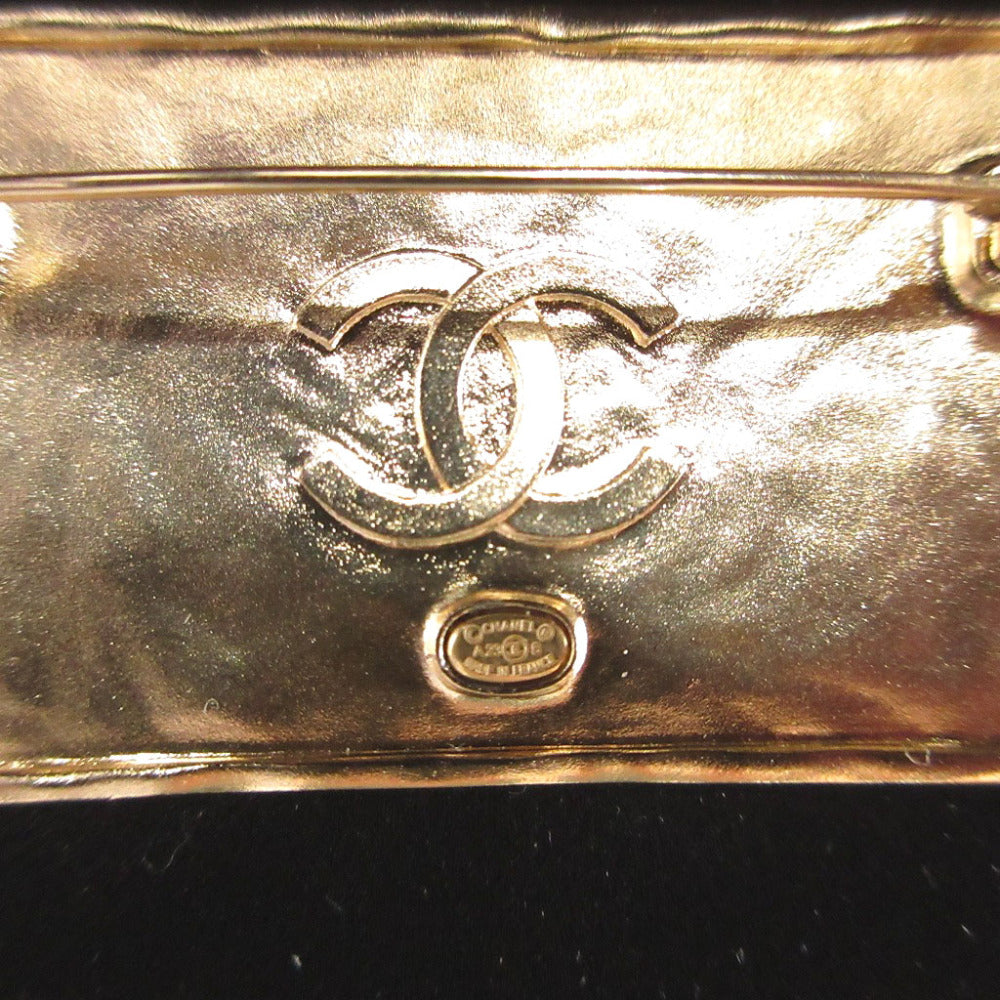 CHANEL Brooch metal black logo Women Used