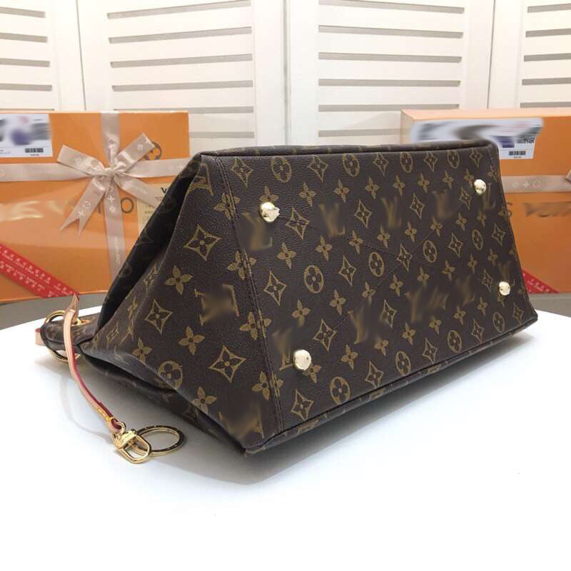 LB129 16.1x12.6x8.7inch