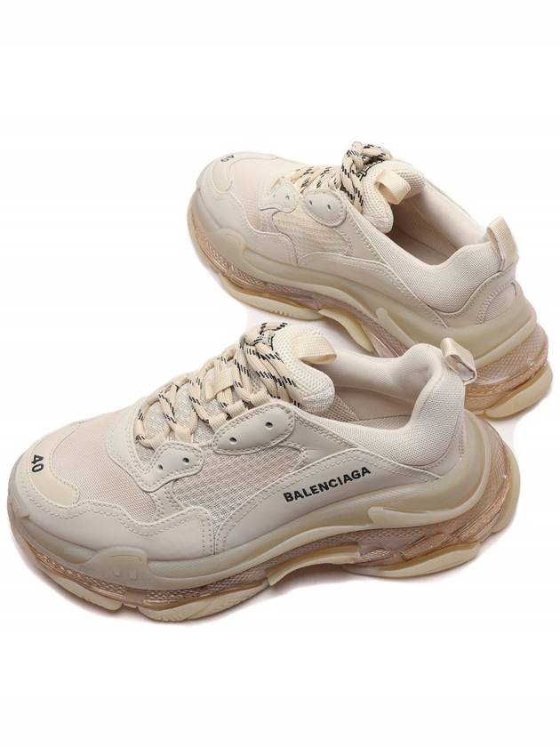 Luxury Balenciaga Triple S Clear Sole Low Top Sneakers Beige