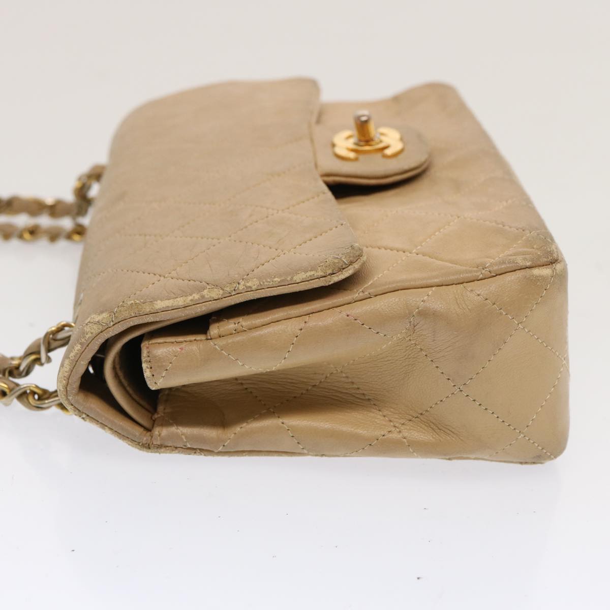 CHANEL Matelasse Chain Shoulder Bag Lamb Skin Beige CC Auth 70454A