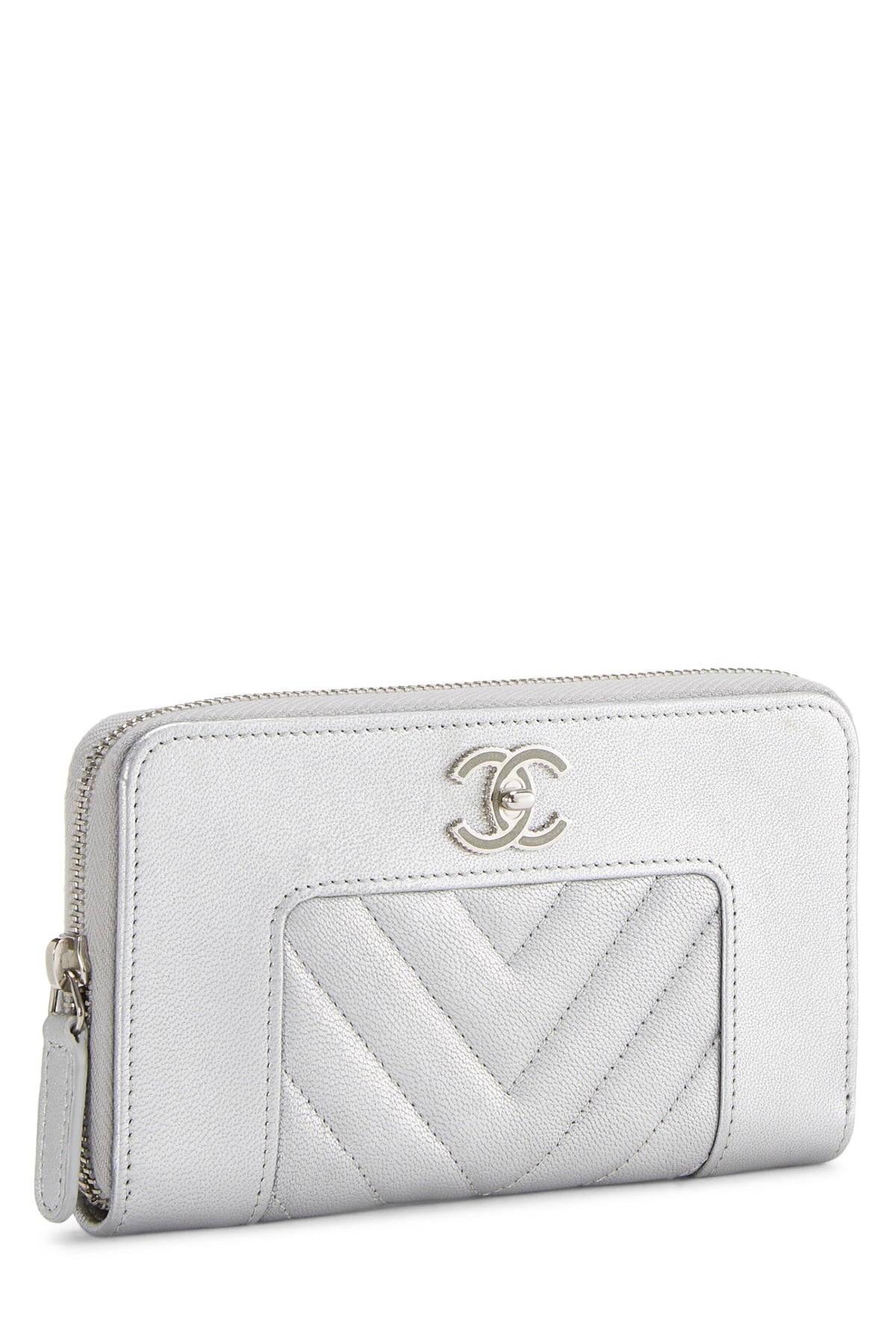 Chanel, Silver Lambskin Mademoiselle Vintage Zippy, Silver