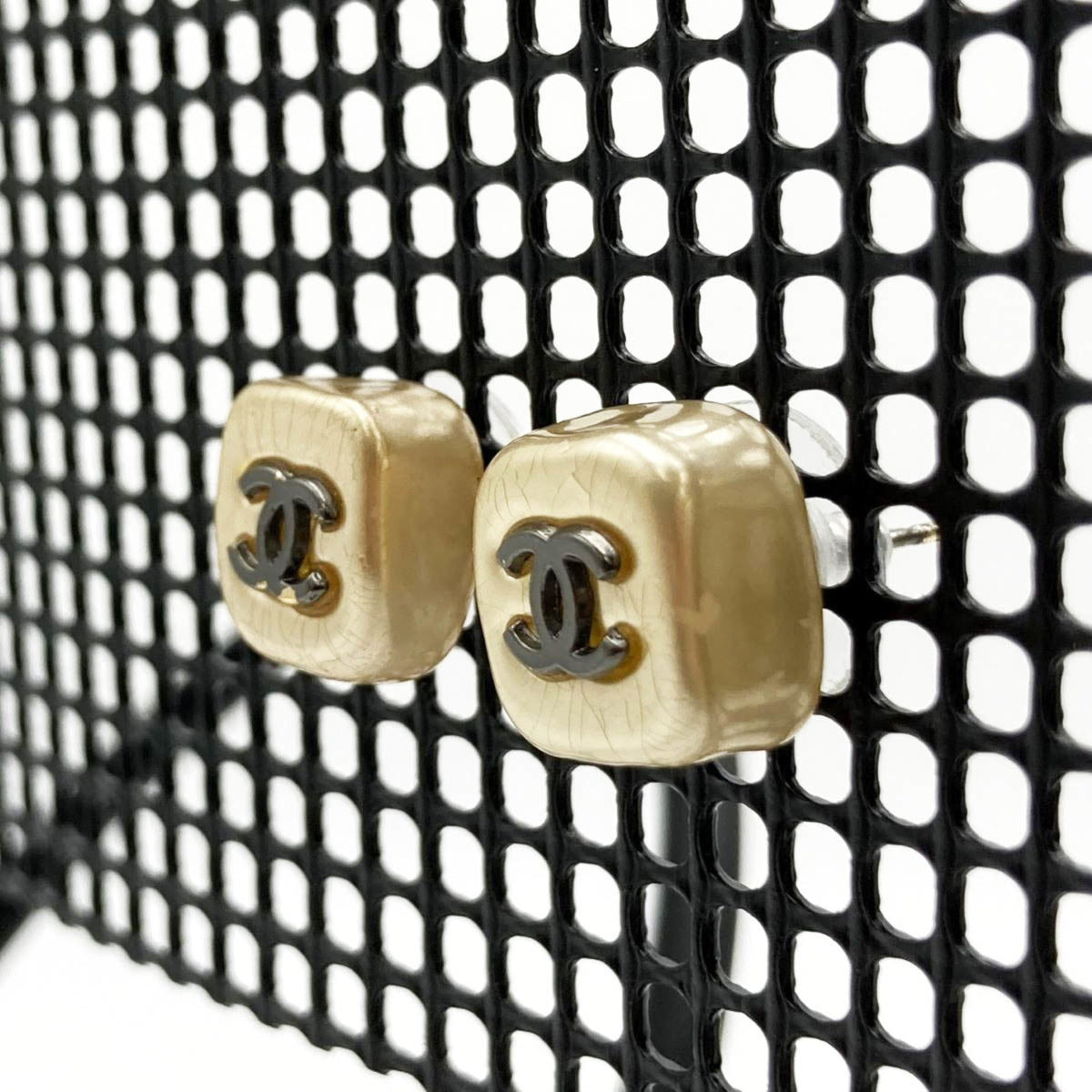 Top Quality Chanel Logo CC Earrings