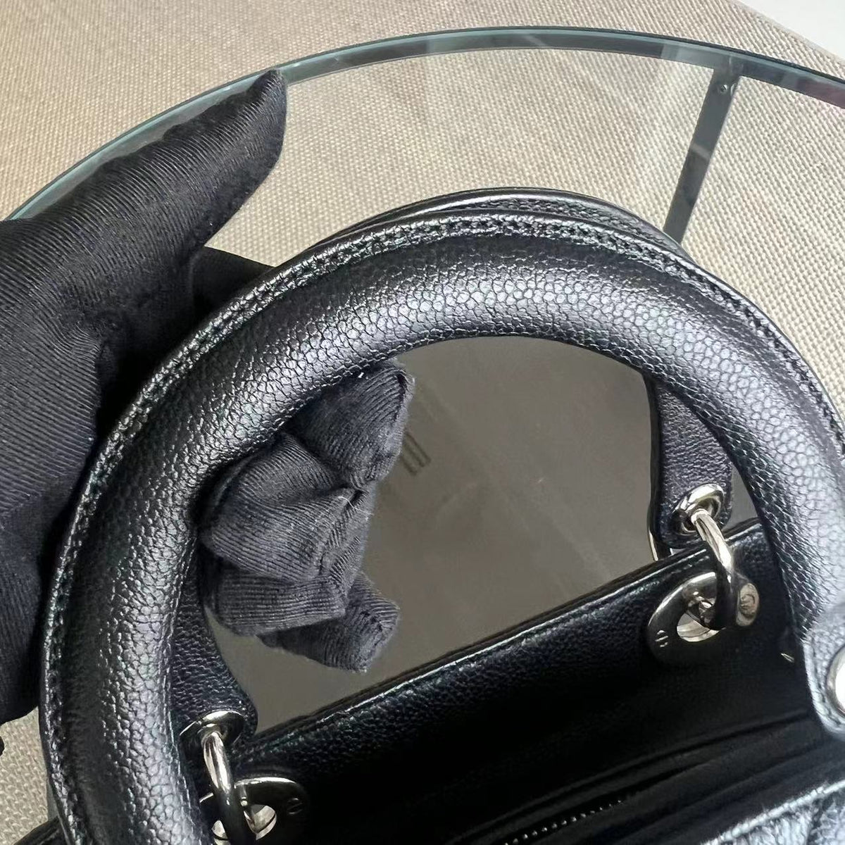 *Rare Caviar* Lady Medium Grained Calfskin Black Silver Hardware