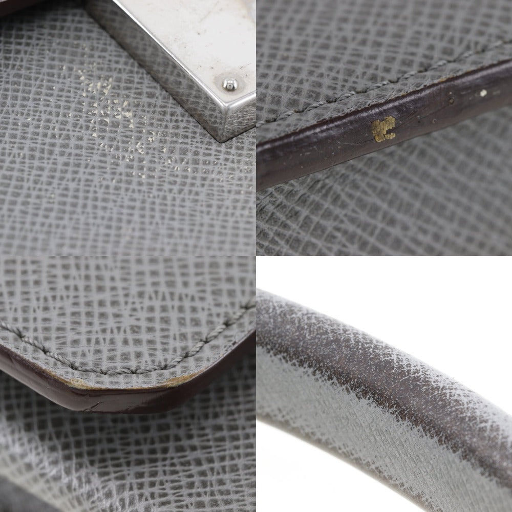 LOUIS VUITTON Robusto Briefcases & Attaches
