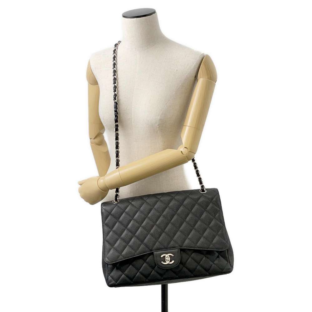 CHANEL Jumbo Matelasse Single Flap ChainShoulder Bag Black Caviar Leather
