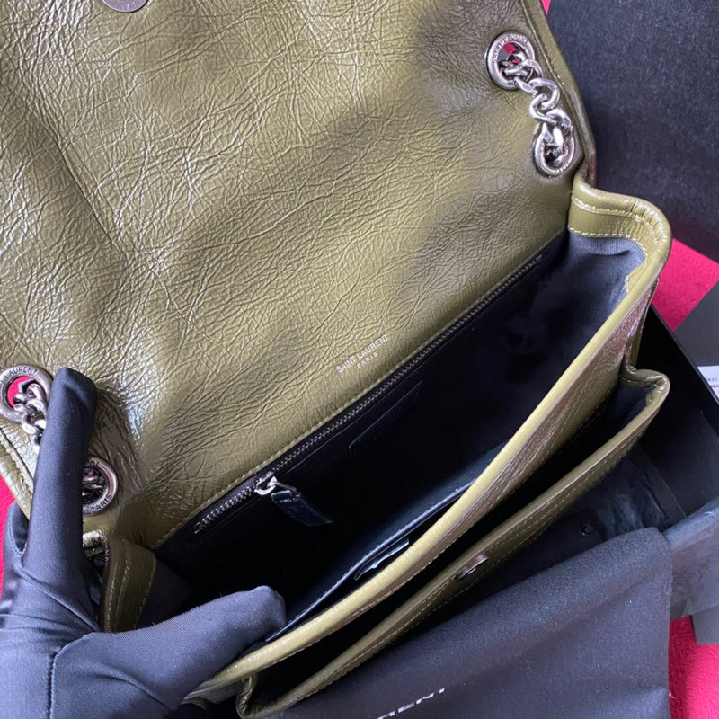 Yves Saint Laurent - Bags - The Wells Bags 362