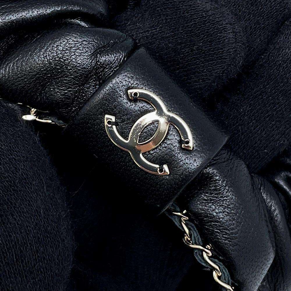 CHANEL CC Leather Chain Hair Scrunchie Black AA7491 Leather