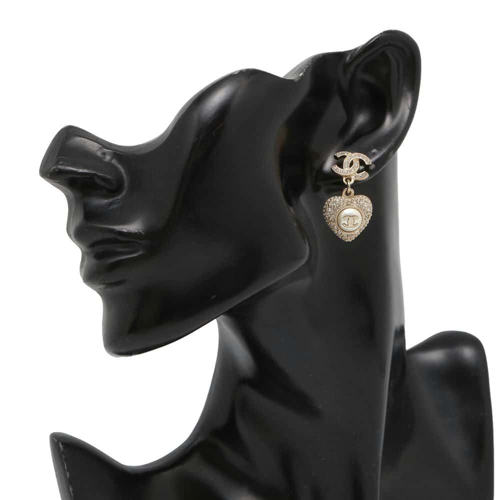 CHANEL CC Logo Heart Swing Earrings Gold AB9398 Metal Rhinestone Faux Pearl