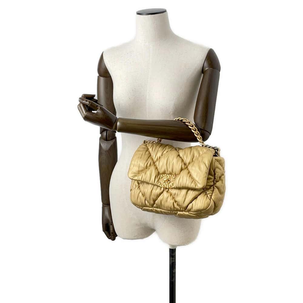CHANEL 19 Chain Shoulder Bag Gold Leather