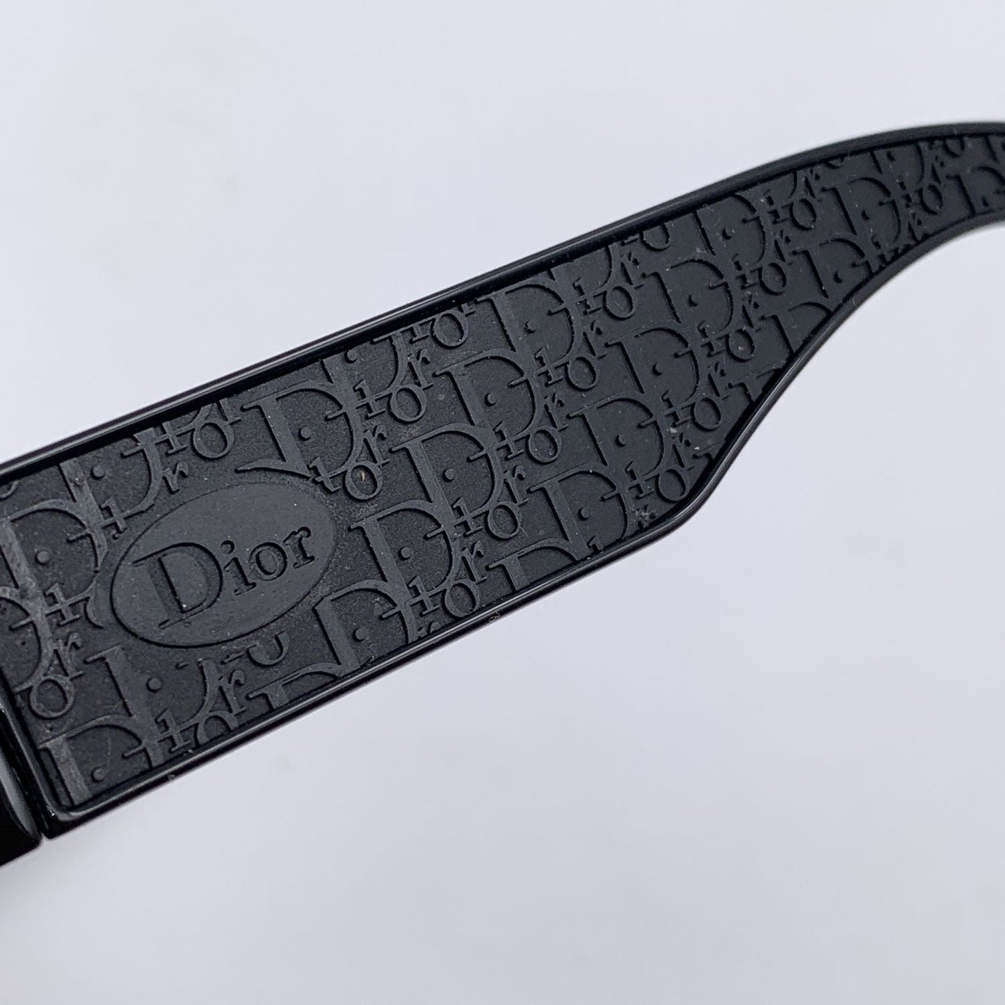 CHRISTIAN DIOR Black Dior Rubber 2 Sunglasses Xh1 59/14 130Mm