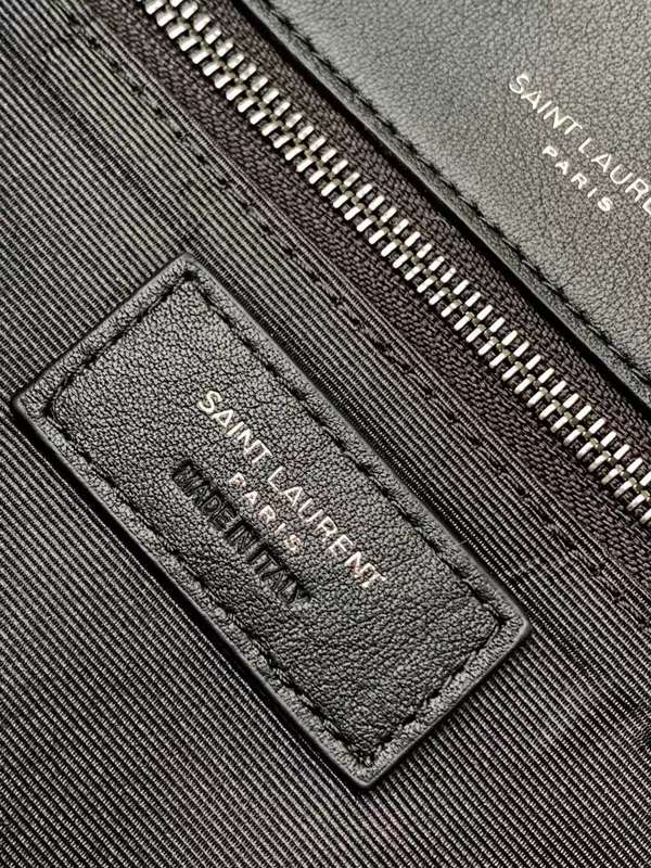 Yves Saint Laurent - Bags - The Wells Bags 364