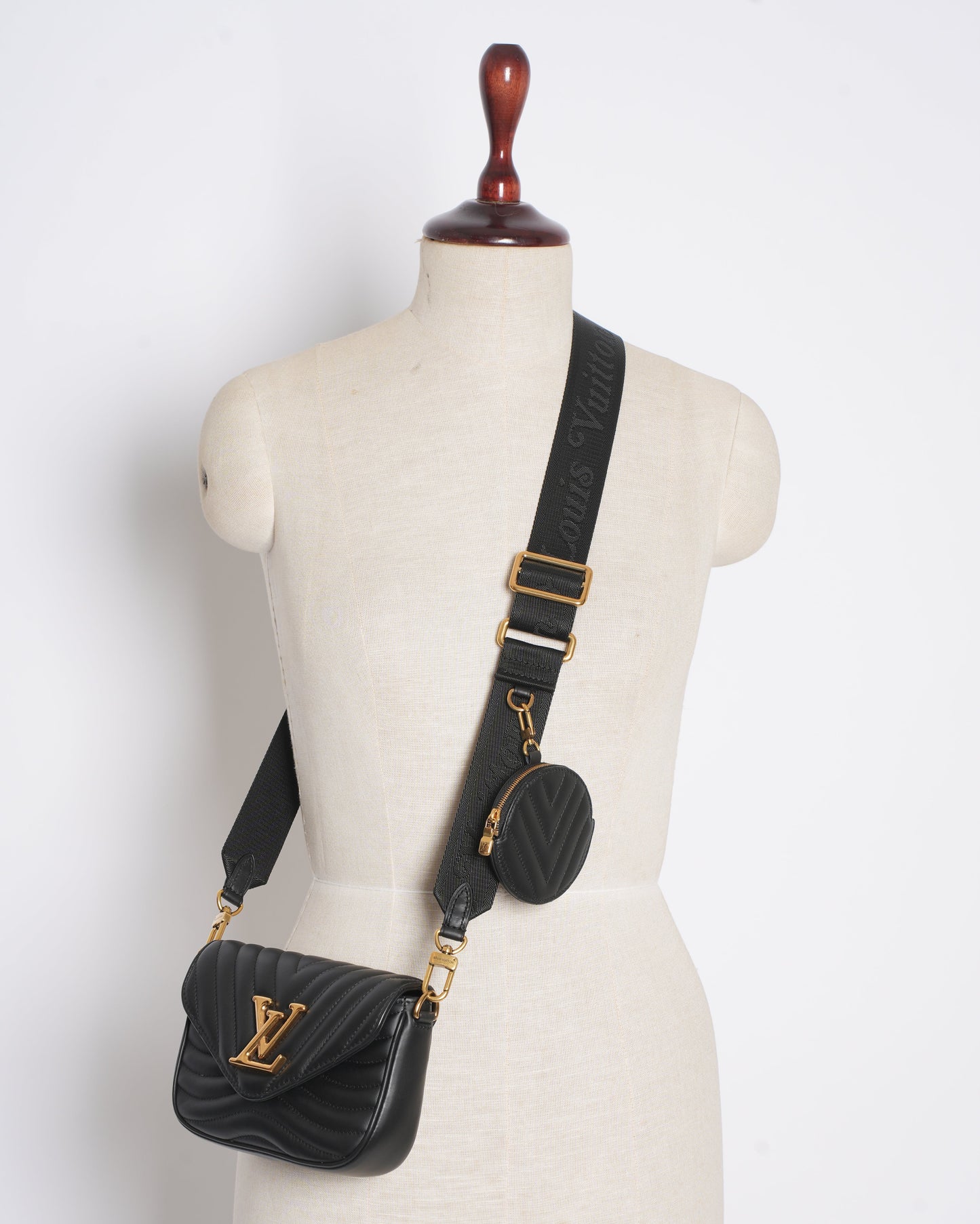 LV Multi Pochette Crossbody In Leather