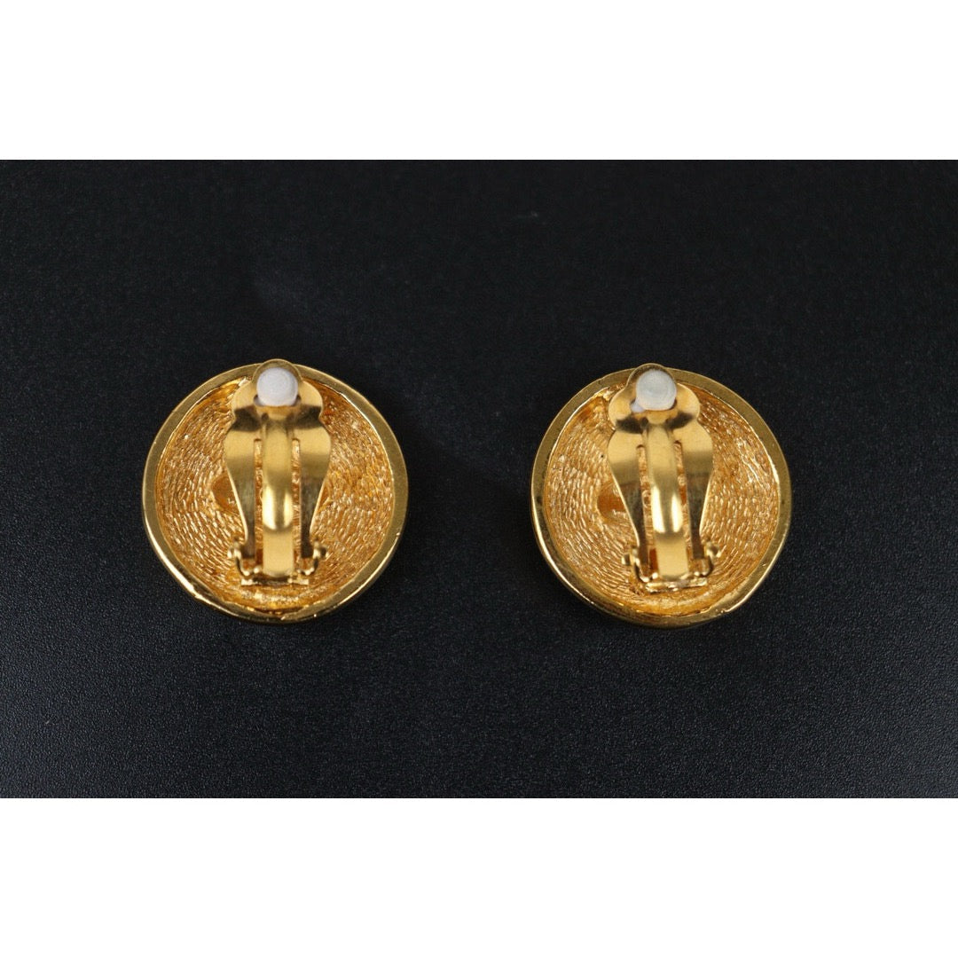 Very Good ( Rank A) |CHANEL Coco Mark Gold 24 Plated Earrings |S24112503