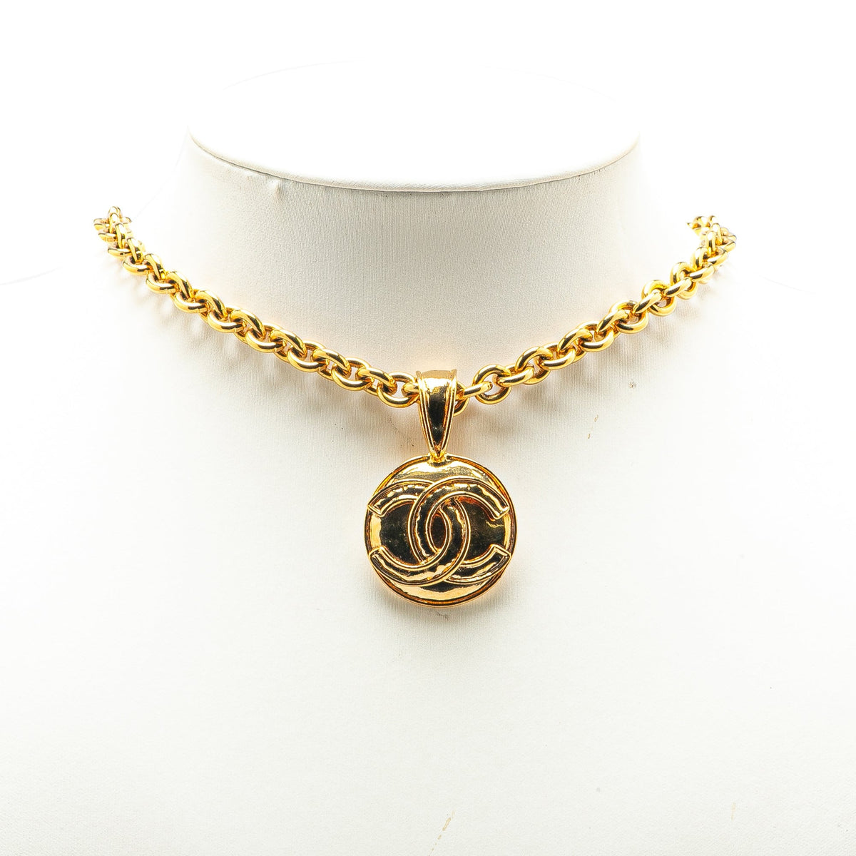 Gold Chanel Gold Plated CC Round Pendant Necklace