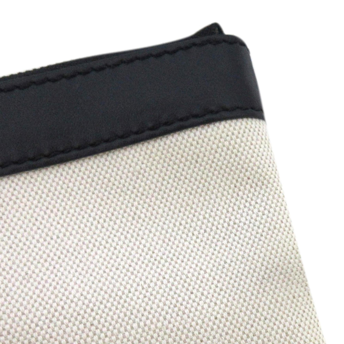 Luxury Balenciaga Navy Clip M Clutch (SHG-UfviK9)