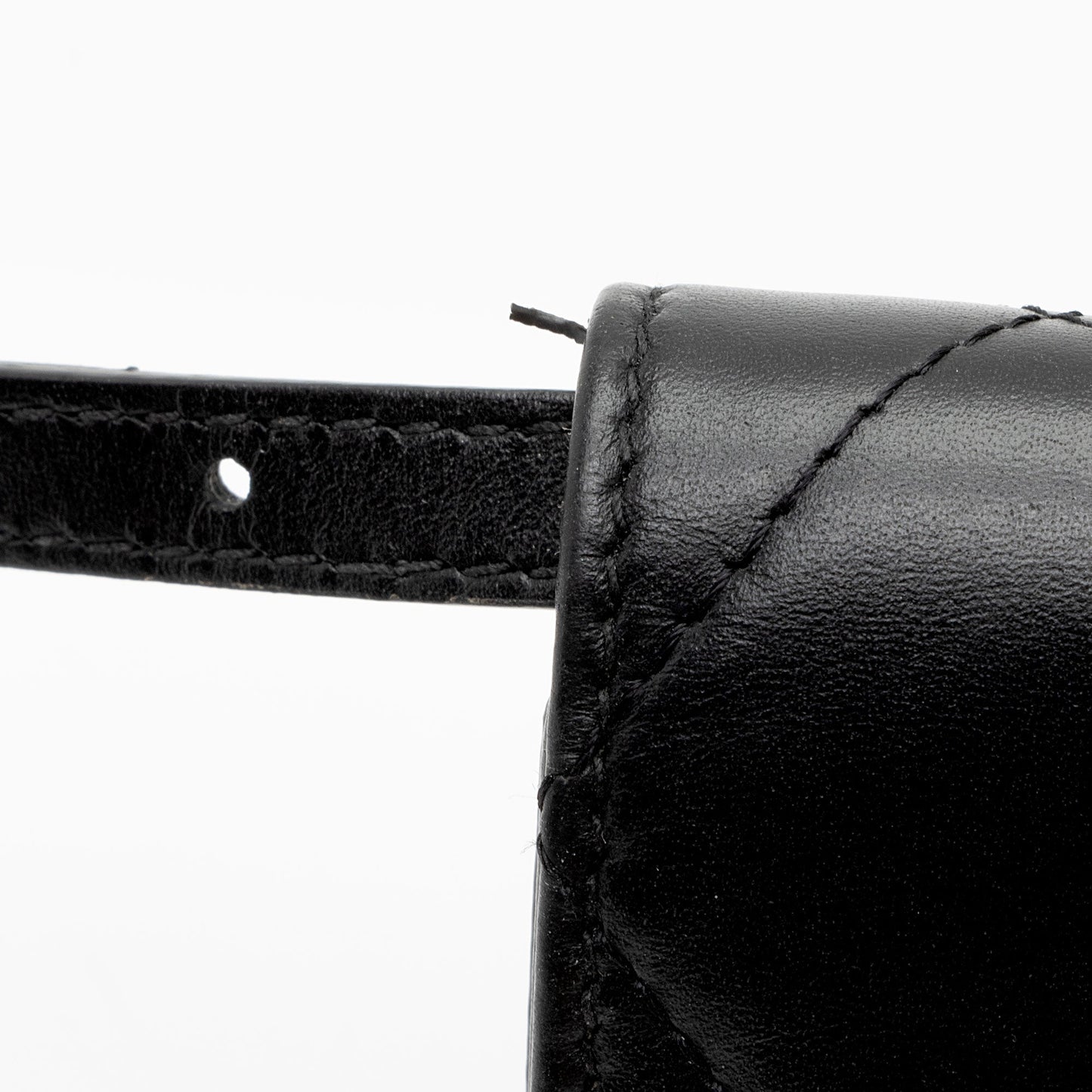Luxury Balenciaga Quilted Calfskin B Phone Holder Crossbody (SHF-wF8OTg)