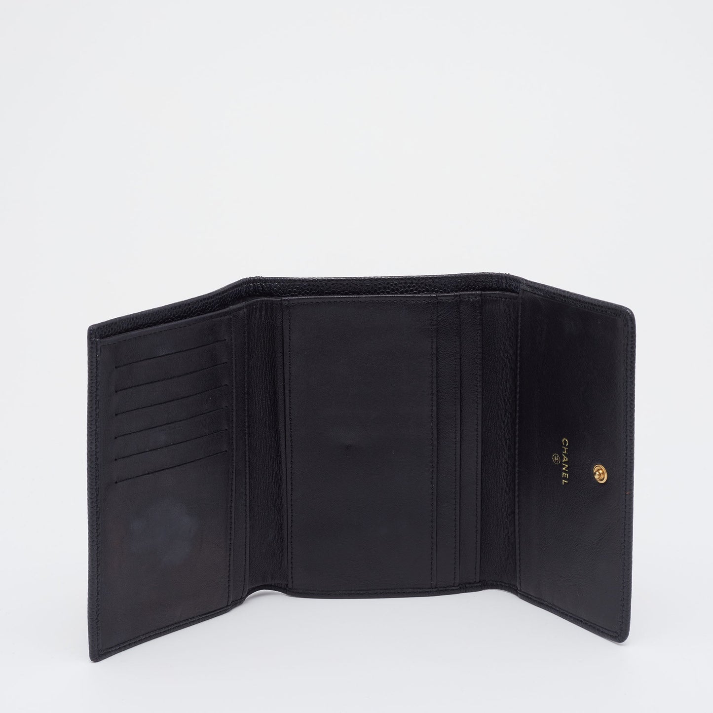CHANEL CAVIAR LEATHER BIFOLD WALLET