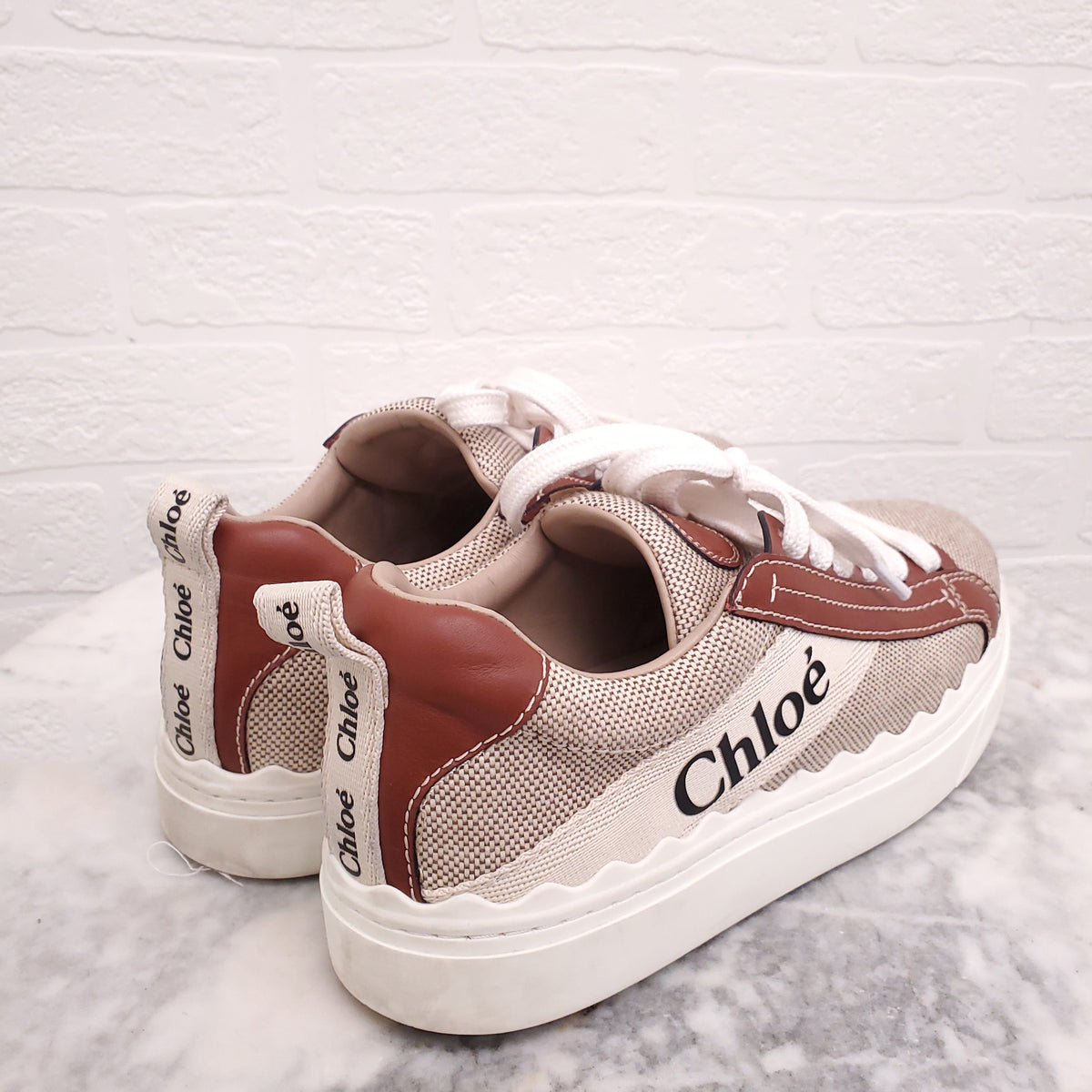 CHLOE CANVAS AND LEATHER LOGO SNEAKERS - SIZE 40