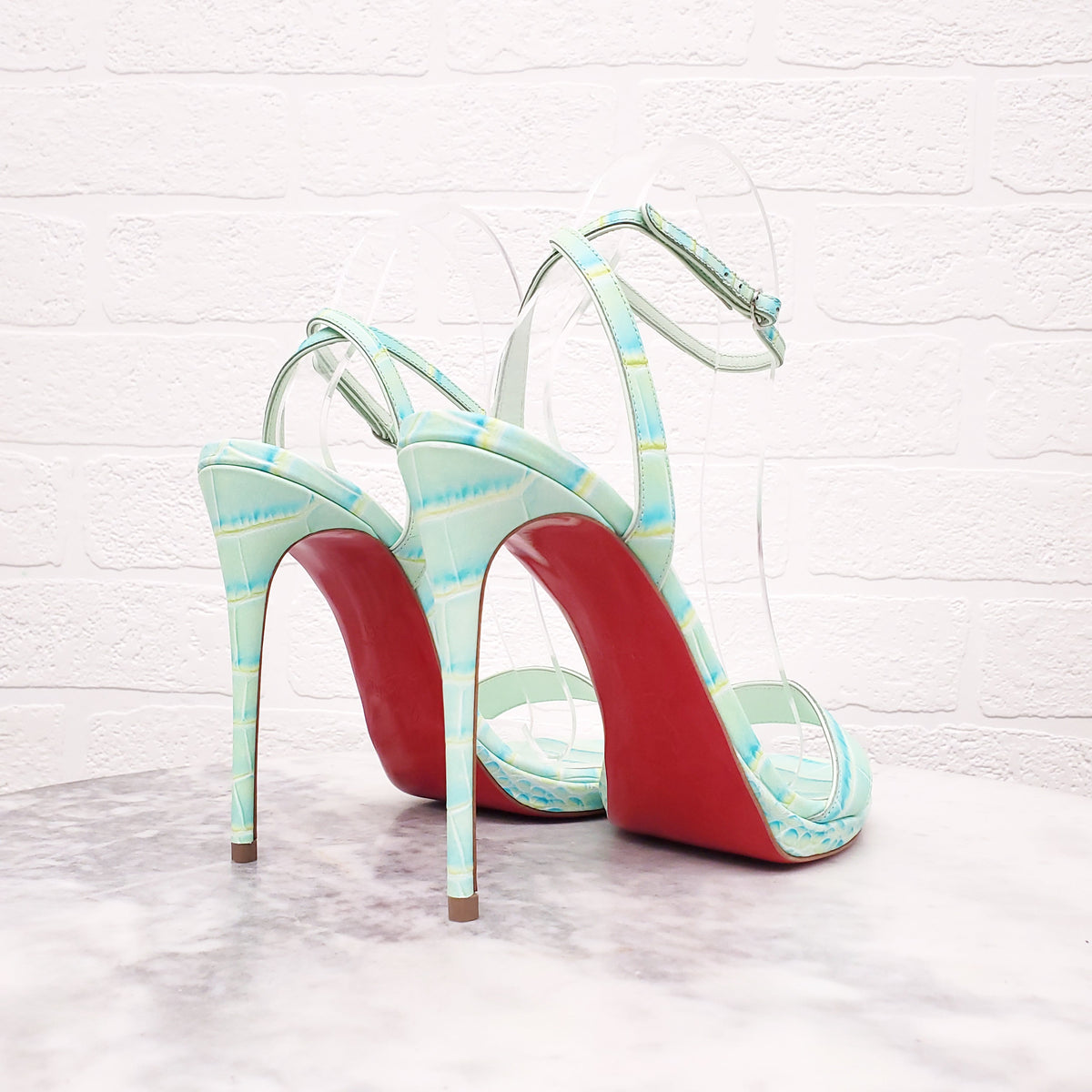 CHRISTIAN LOUBOUTIN GREEN CROC HEELS - SIZE 38