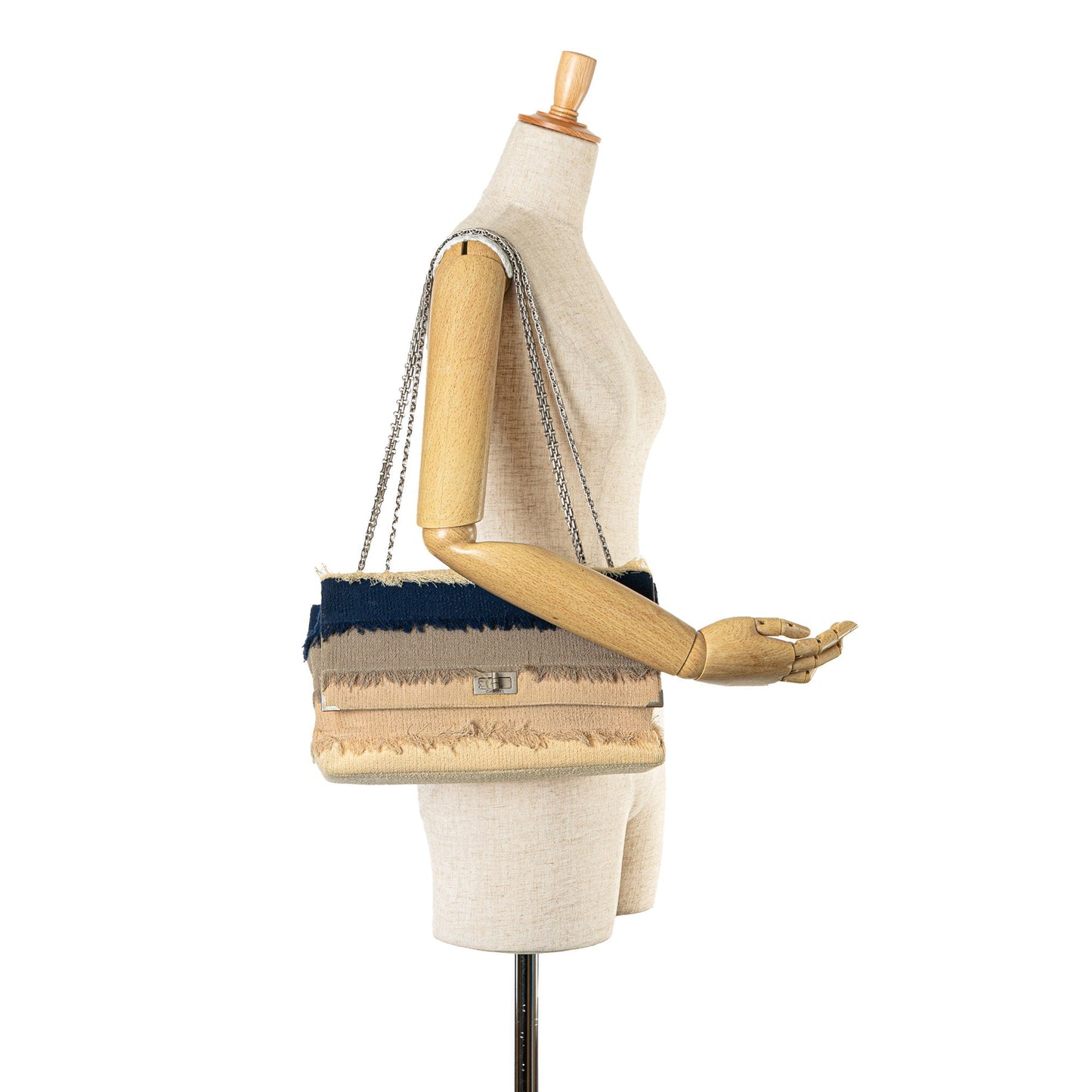 Tan Chanel Reissue 2.55 Hemp and Linen Chain Flap Shoulder Bag